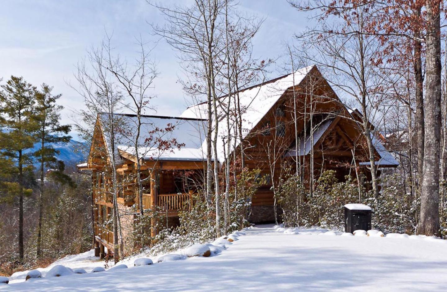 Big Bear Ridge Lodge - Breathtaking Mountain Views And Private Forest Scenes In Amazing Large Log Cabin Gatlinburg Buitenkant foto